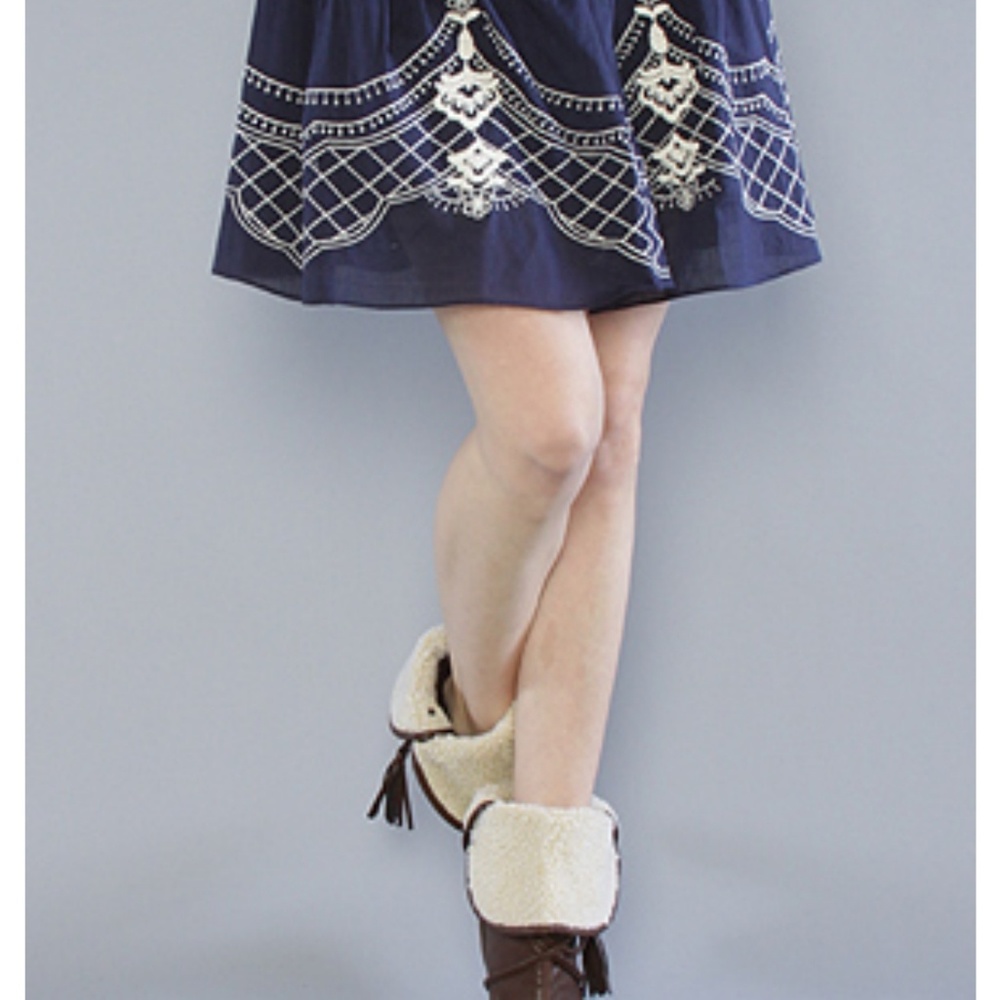 Designed by Quicksilver!!!!! The Shores Embroidered Skirt